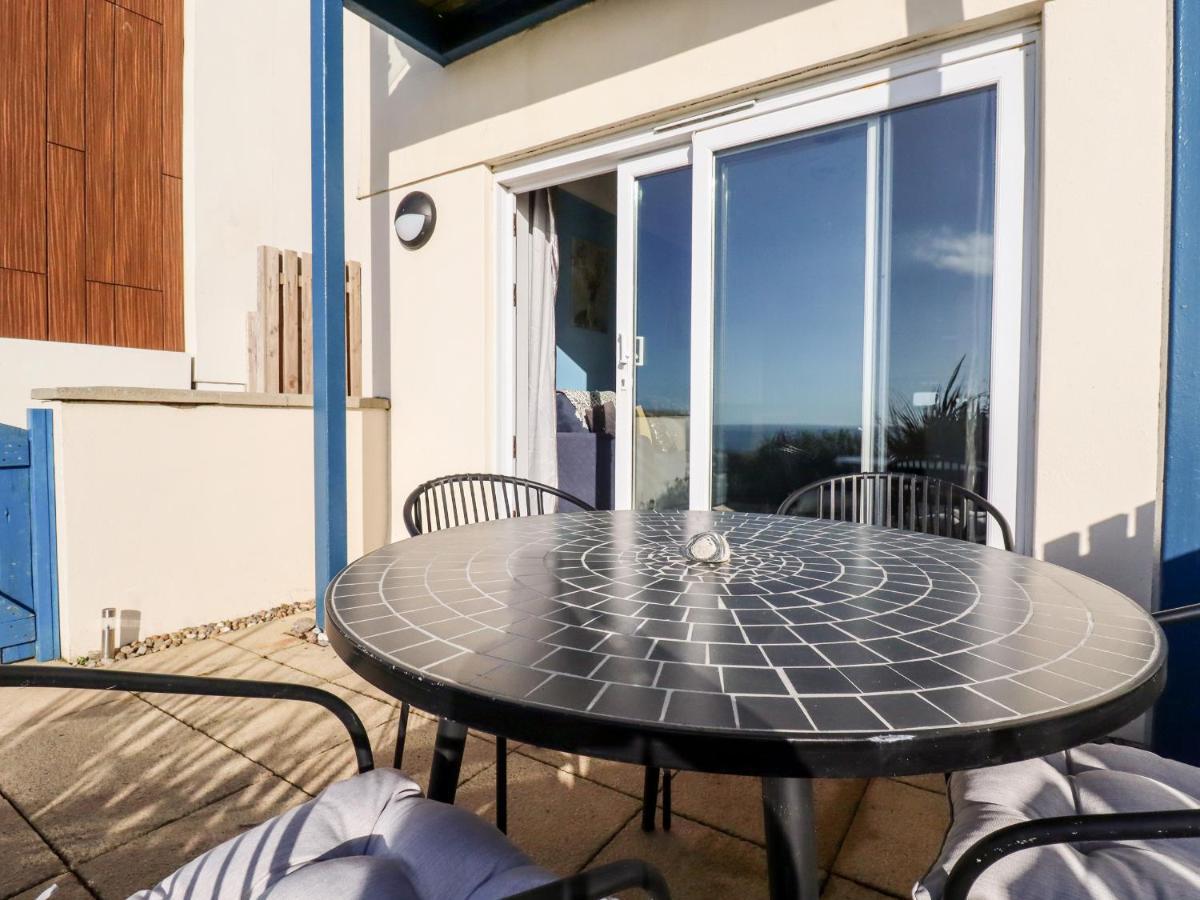 Flat 2 Daire New Quay Dış mekan fotoğraf
